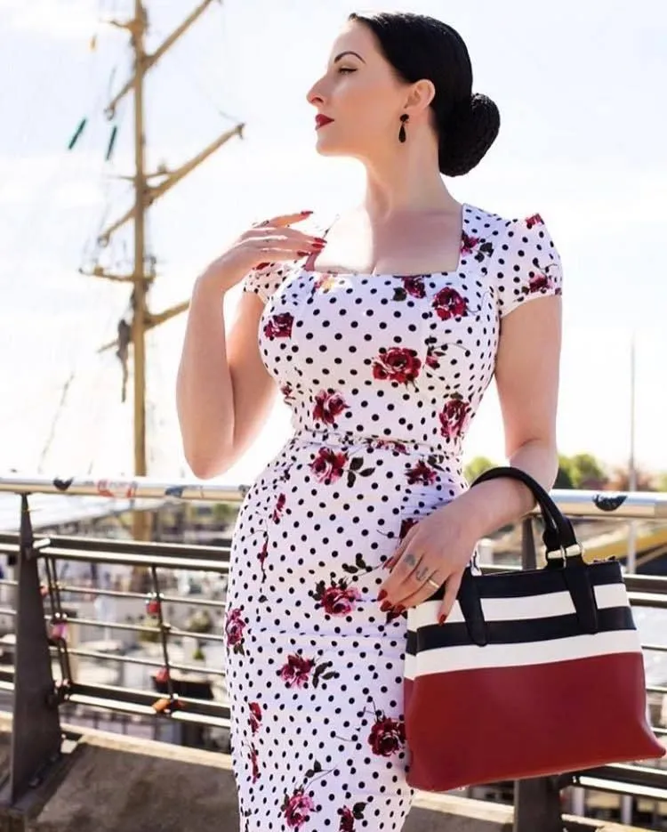 Celebrity 1950's Fitted Dress by Stop Staring!