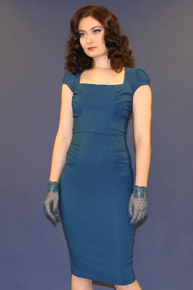 Celebrity 1950's Fitted Dress by Stop Staring!