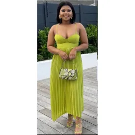 Elegant Pleated Midi Dress