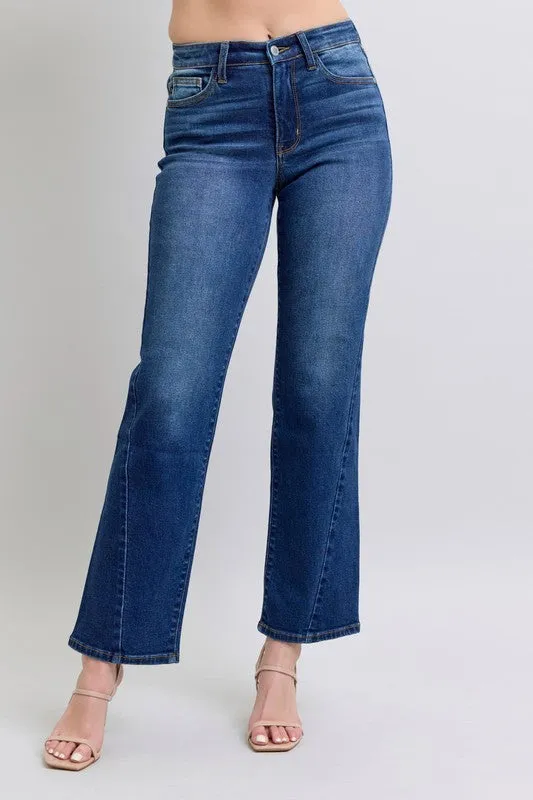 Suzie -  Detail Straight Jeans - Judy Blue - Exclusively Online