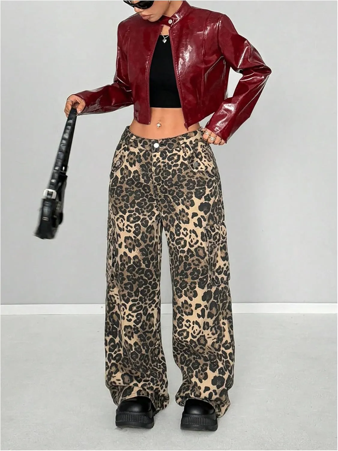 Verdusa Women's Motorcycle Leather Bomber Jacket Y2k Zip Up Cropped Outerwear