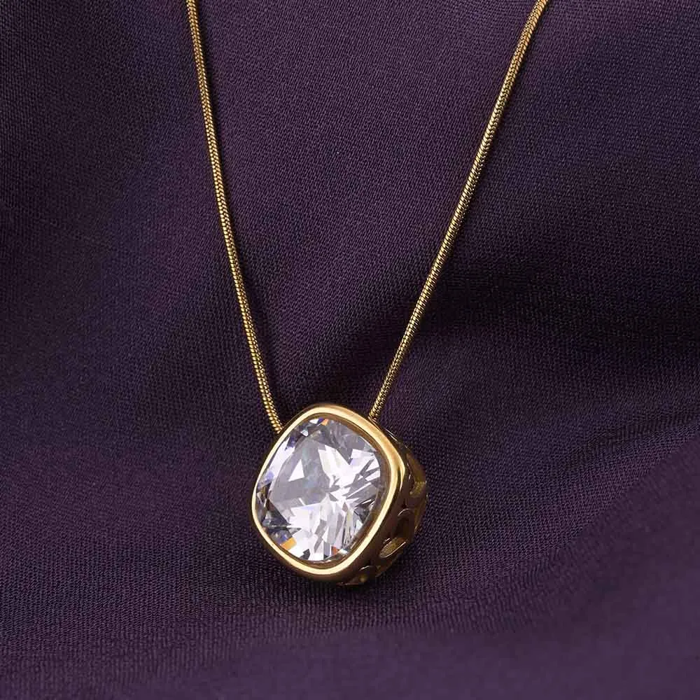 White Stone Simple Necklace