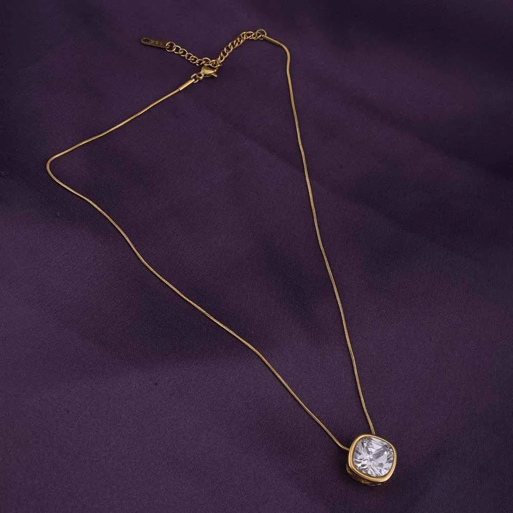 White Stone Simple Necklace