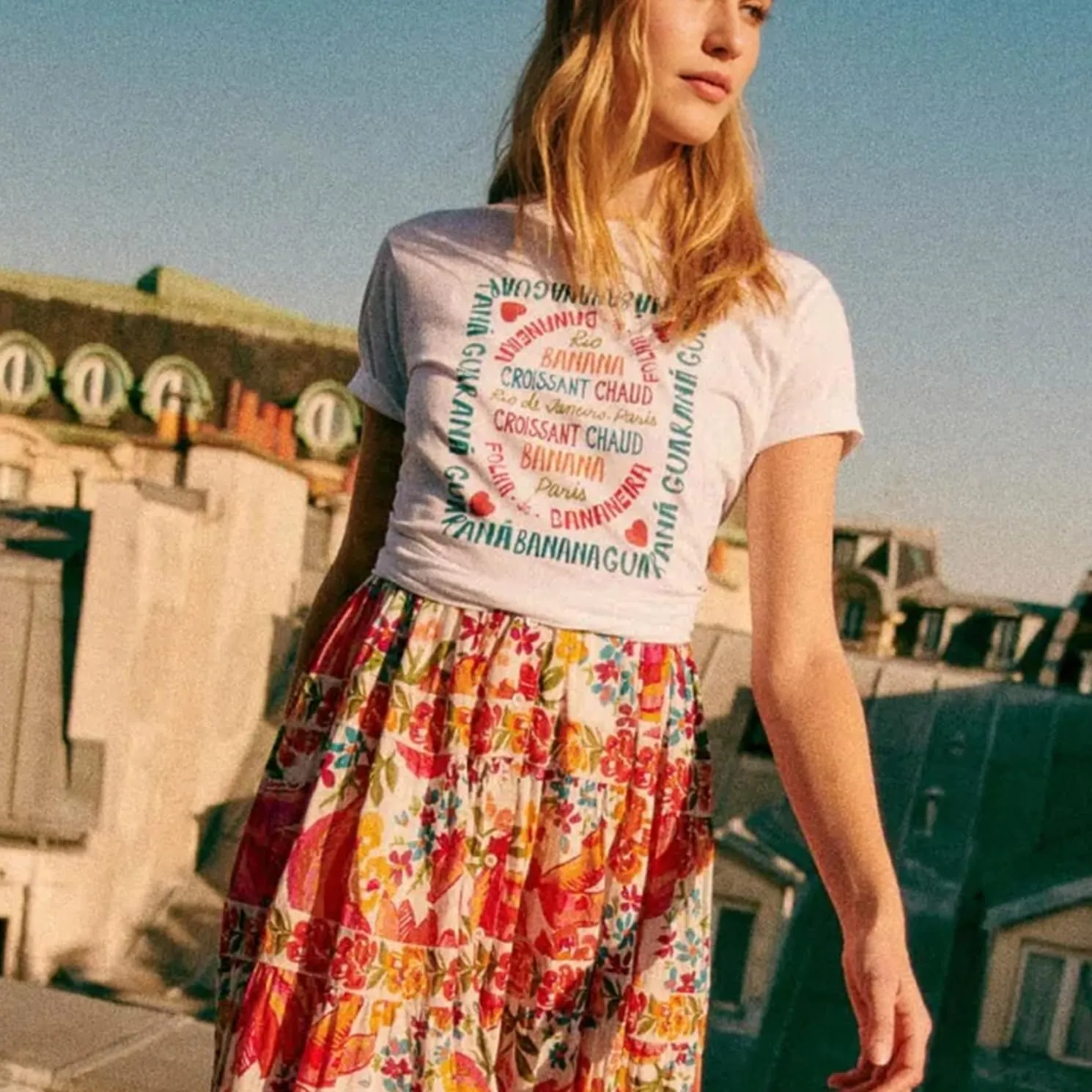 Womens Floral T Shirts Casual Boho Summer Tee Short Sleeve Oversized Beach Outfits Casual Tropical White T-Shirt